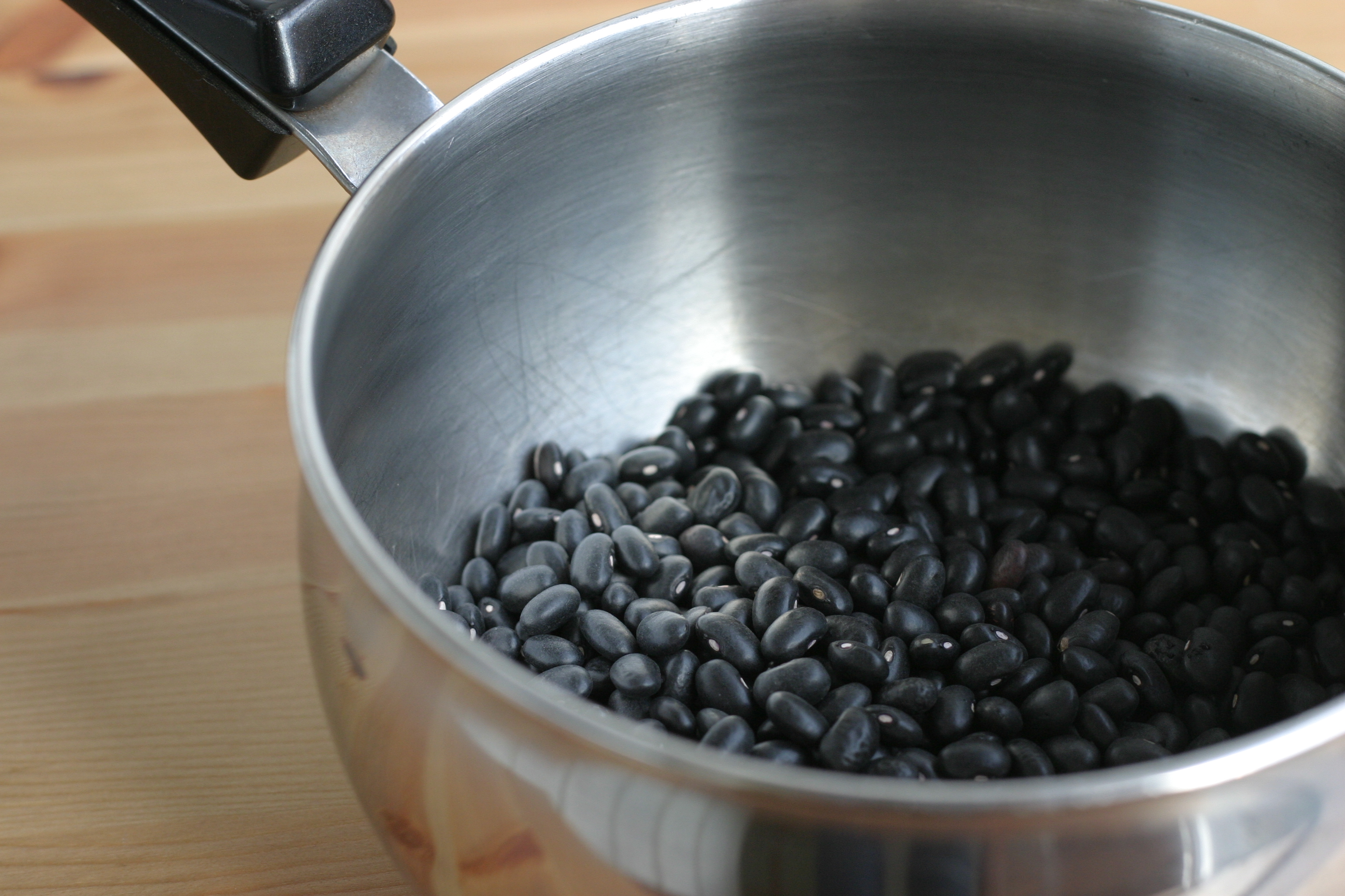 How Long Does It Take To Cook Dried Beans In A Pressure Cooker
